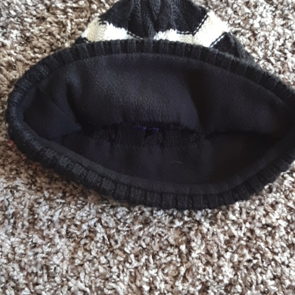 Bula Beanie - Picture 2 of 5